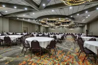DoubleTree by Hilton Mt. Vernon - Gym