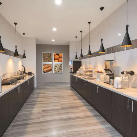La Quinta Inn & Suites by Wyndham Opelika Auburn