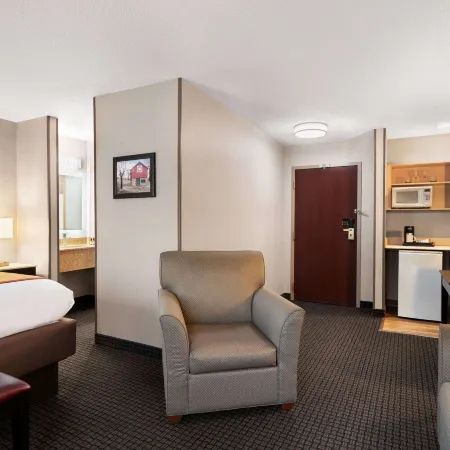 Lancaster Suites