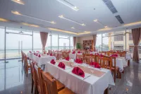 Vinh Hoang Hotel - breakfast