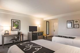 La Quinta Inn & Suites by Wyndham Oklahoma City Norman