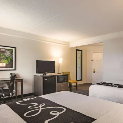La Quinta Inn & Suites by Wyndham Oklahoma City Norman Hotels near The University of Oklahoma