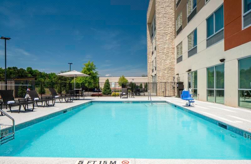 Holiday Inn Express & Suites Griffin by IHG photo 2