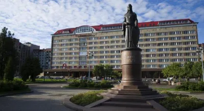 Рижская Отели рядом с достопримечательностью «Церковь Успенья Богородицы с Пароменья»