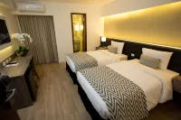Royal Regency Palace Hotel