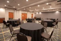 Holiday Inn & Suites GOODYEAR - WEST PHOENIX AREA by IHG - breakfast