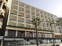 Riviera Hotel and Beach Lounge, Beirut - Hot Tub