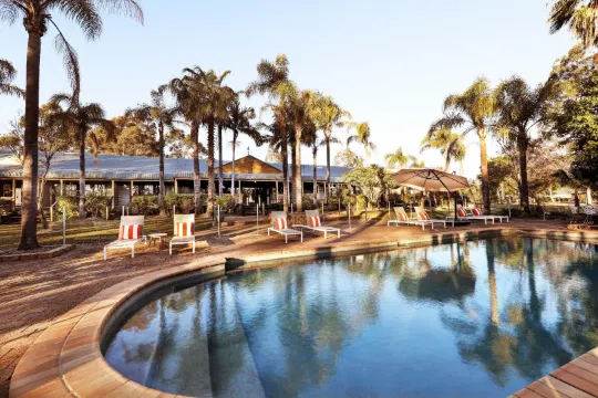 波高爾賓村 酒店