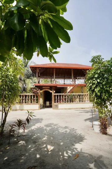 Veli Beach Inn