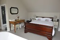 Suenos Guesthouse Hotels in Southend-on-Sea