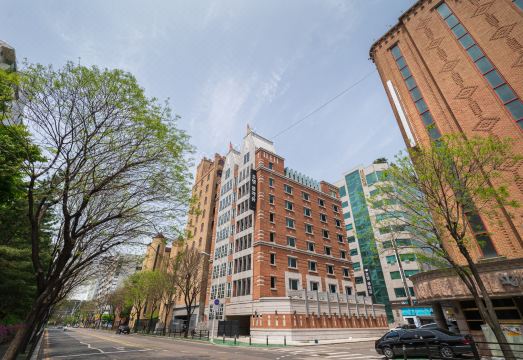 일산 호텔 클라움 로비 모습