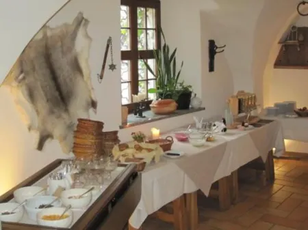 Schloss-Schänke Garni Отели рядом с достопримечательностью «Собор Святого Петра»