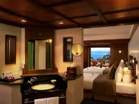 The Leela Kovalam, A Raviz Hotel - Beach