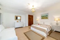 Finca Hotel Rural Predio Son Serra Hotels in Llubí