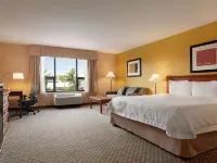 Hampton Inn & Suites by Hilton Langley-Surrey Hotels in Surrey