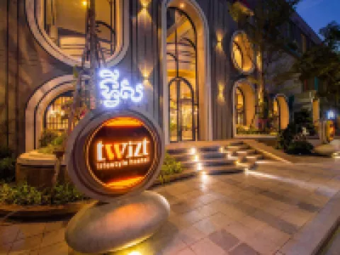 The Twizt - Lifestyle Hostel & Hotel Hotels near Phare, The Cambodian Circus