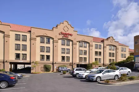 Hampton Inn San Francisco/Daly City