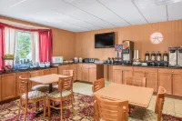 Howard Johnson by Wyndham Hershey - breakfast
