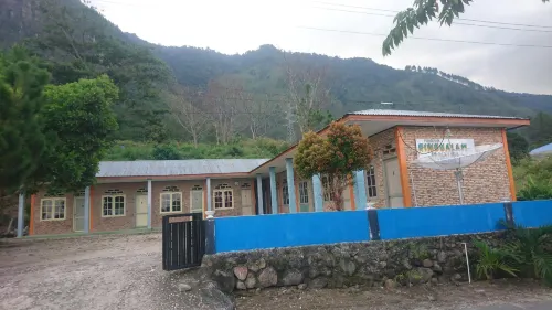 Penginapan Rindu Alam Soala Gogo Hotels in Dairi Regency