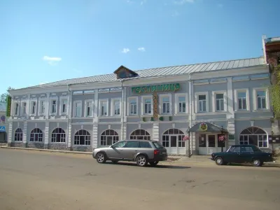 Lion Hotel Hotel dekat The Varnitsky Trinity Monastery of St. Sergius