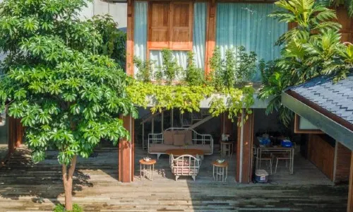Ayom Java Village