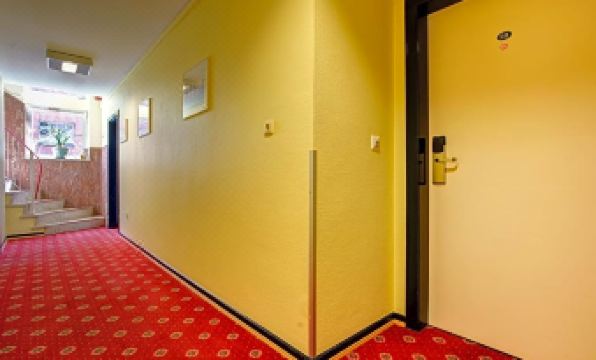 Hotel Elbinsel Free Parking