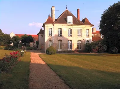 Ferme de la Vallière Hotels in Germigny-l'Eveque