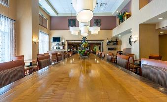 Hampton Inn & Suites by Hilton Moncton