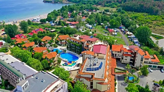 拉古娜島海灘度假飯店及水療中心