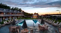 Baron's Cove Hotels in Sag Harbor