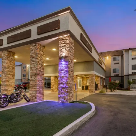 Best Western Plus Yuma Foothills Inn  Suites