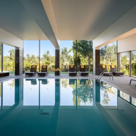 Convento do Espinheiro, Historic Hotel & Spa