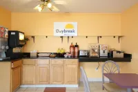 Days Inn by Wyndham Queensbury/Lake George - Desayuno