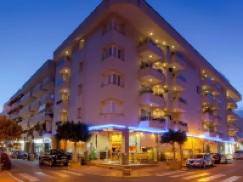 Aparthotel Duquesa Playa Hotels in Santa Eularia des Riu