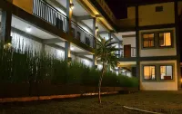 Grand Palm Hotel