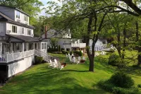 Silver Birches Resort Hotels in Hawley