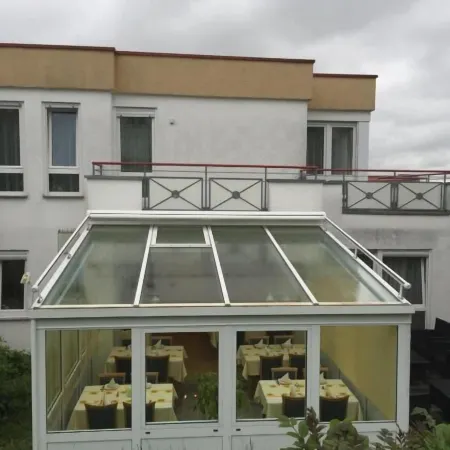 Airport Hotel Stetten