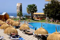 Hotel Salobreña Suites Hôtels à : Motril