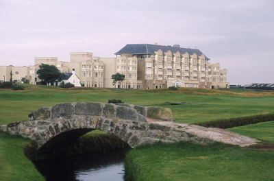 施設外観 オールド コース ホテル セント アンドリュースの写真