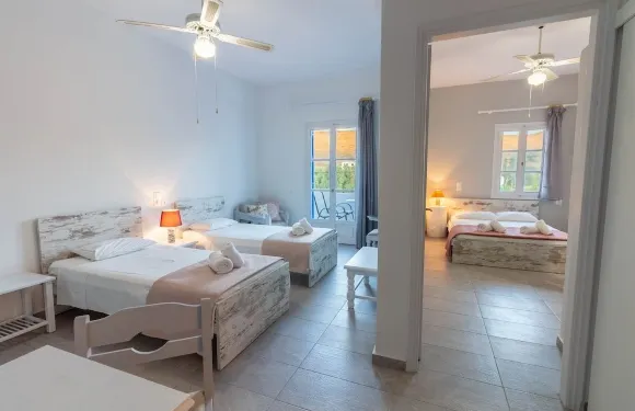 Meltemi酒店基斯諾斯