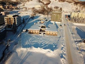 新雪谷町白雲莊飯店