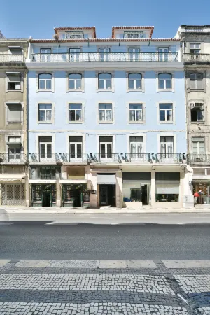 The Lift Boutique Hotel by RIDAN Hotels Отели рядом с достопримечательностью «Триумфальная Арка на руа Аугушта»