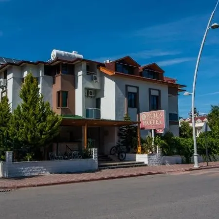 Parus Hotel