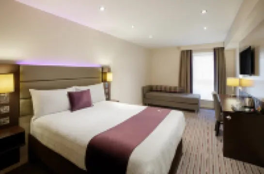 Premier Inn Aberdeen City Centre