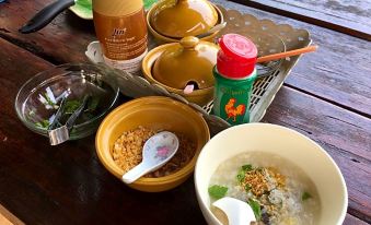 Baan MaiKhiangPhu Wang Nam Khiao