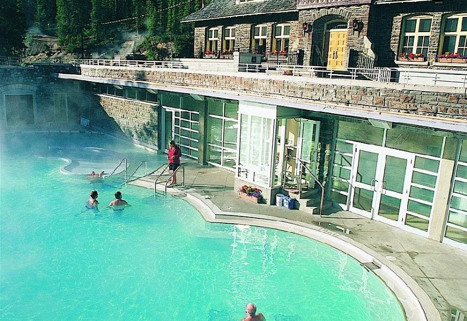 블랙스톤 마운틴 로지 바이 클리크