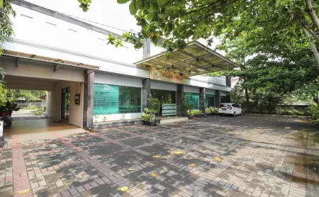Hotel Urban Latifa Yogyakarta