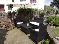 Easton Court Guest House
