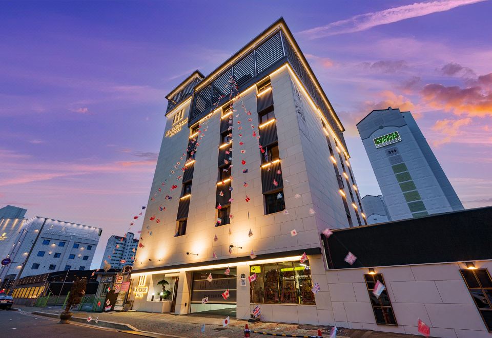 hotel overview picture