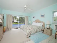 Pebbles 1 Bedroom Cottage Hotels in 